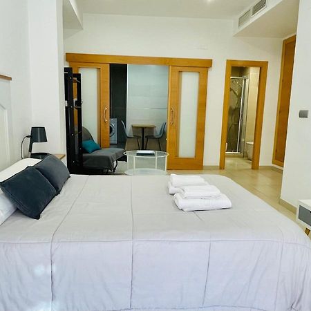 Be Suites Centro Grenada Zewnętrze zdjęcie